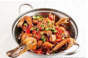 干鍋啤酒鴨的制作方法，美味麻辣可口