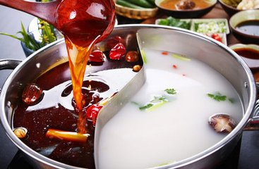 誰說夏季不宜吃火鍋？是燥濕養(yǎng)陽的好方式