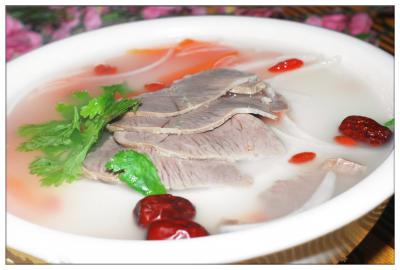 成都學(xué)習(xí)羊肉湯技術(shù)培訓(xùn)哪里靠譜？中途不會(huì)收費(fèi)