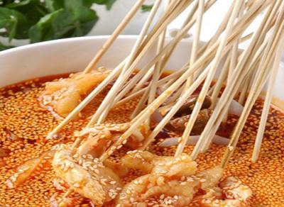 四川缽缽雞技術(shù)培訓(xùn)學(xué)校哪家專業(yè)？底料炒制技術(shù)及保管