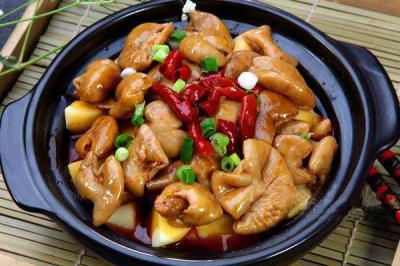 四川砂鍋菜技術(shù)培訓(xùn)班哪里好？管理簡單流程清晰