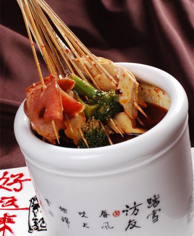四川串串香技術(shù)做法哪里一對一教學(xué)？火鍋勾兌方法技巧