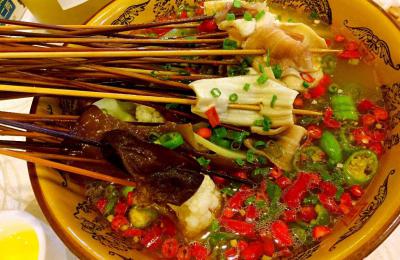 四川冷串缽缽雞技術(shù)培訓(xùn)哪里好？可開店亦可擺攤