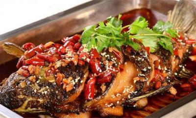 成都哪里可以學(xué)紙包魚技術(shù)？紙包魚技術(shù)培訓(xùn)學(xué)校