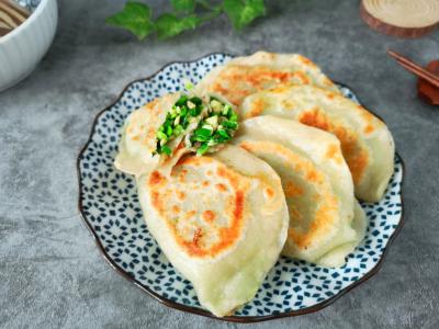成都哪里可以培訓(xùn)韭菜盒子技術(shù)？小吃技術(shù)培訓(xùn)學(xué)校