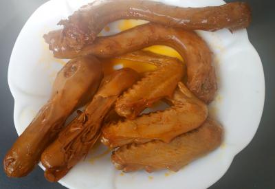  麻辣鹵菜技術(shù)培訓(xùn)哪里一對一教學(xué)？鹵菜腌制處理方法