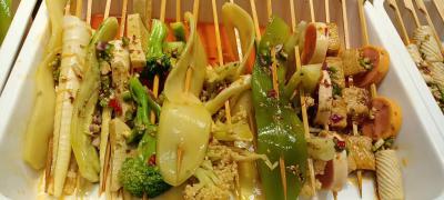 鹵杯冷串串培訓(xùn)學(xué)校哪里好？底料培訓(xùn)采用精心配方烹制