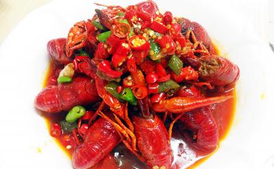 麻辣小龍蝦技術(shù)培訓(xùn)機(jī)構(gòu)在哪里？辣小龍蝦香料鑒別及秘方
