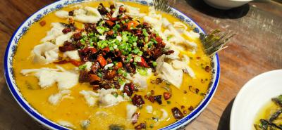 酸菜魚技術(shù)培訓(xùn)哪里比較好？教學(xué)過程中采取一對一教學(xué)