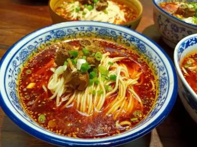 面食技術培訓班哪里學比較好？學各種面食技術培訓