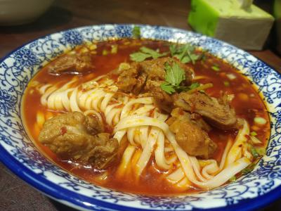 面食技術(shù)培訓(xùn)價(jià)格多少？如何選擇優(yōu)質(zhì)面食制作培訓(xùn)機(jī)構(gòu)