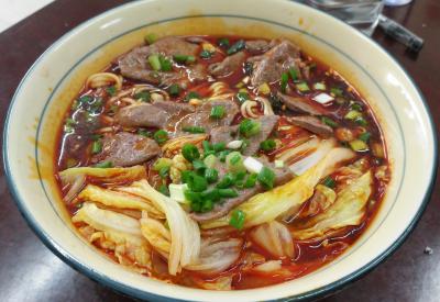 哪有培訓(xùn)面食技術(shù)培訓(xùn)班？面食技術(shù)培訓(xùn)費(fèi)用解析