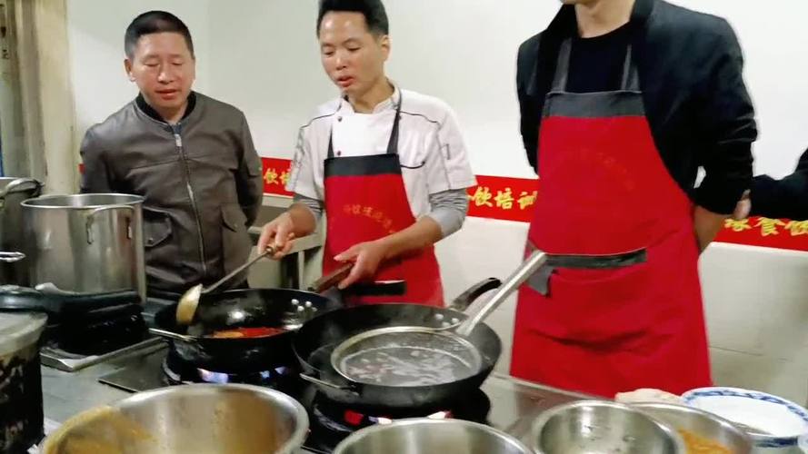 學(xué)各種面食技術(shù)培訓(xùn)哪家好？蜀味緣早餐技術(shù)培訓(xùn)