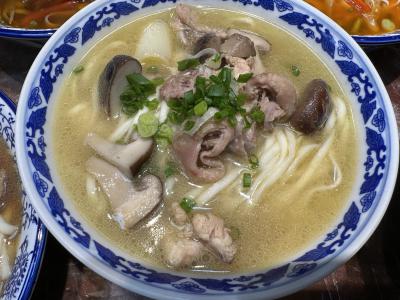 有哪些培訓(xùn)面食機(jī)構(gòu)？如何判斷面食技術(shù)培訓(xùn)費(fèi)用是否公道？